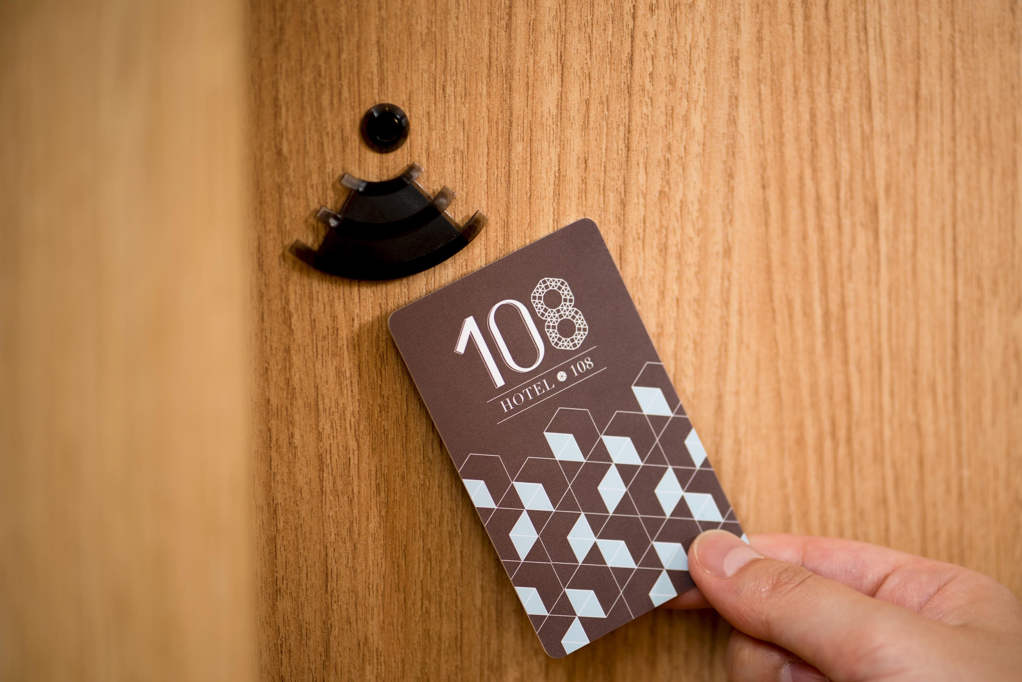 108, Hotel Hong Kong